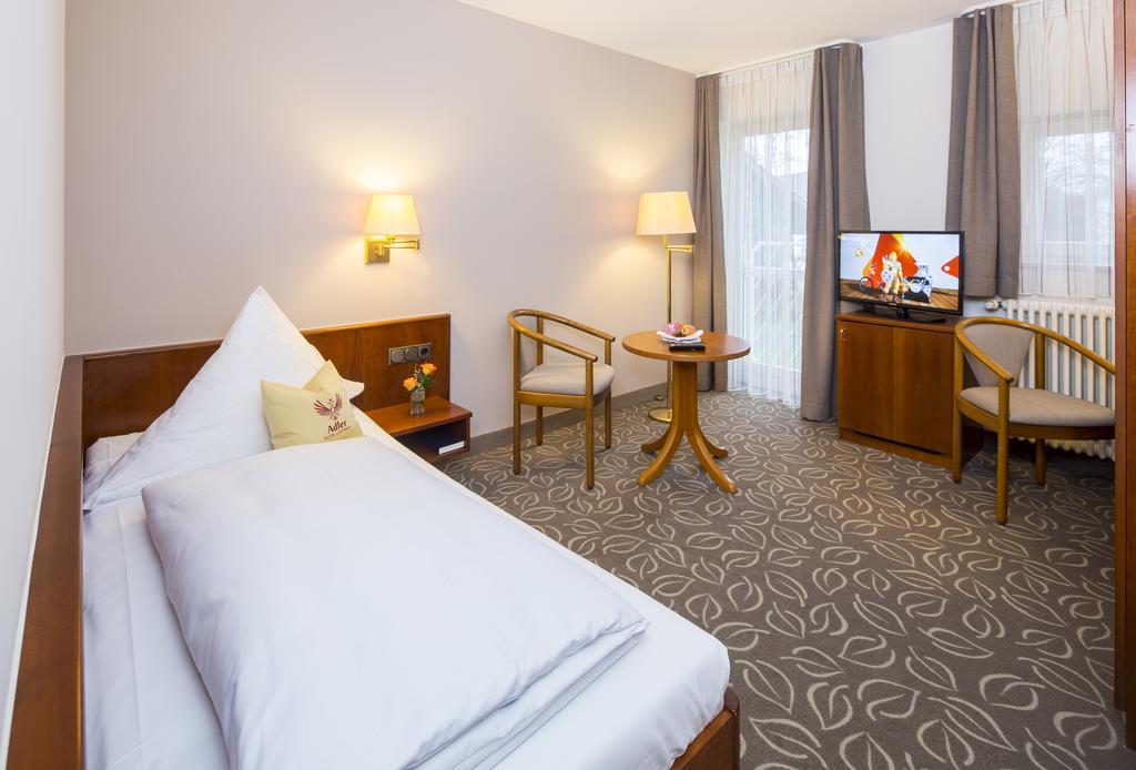 Hotel Gasthaus Adler Bad Waldsee Esterno foto