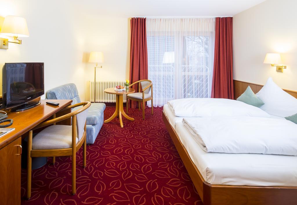 Hotel Gasthaus Adler Bad Waldsee Esterno foto